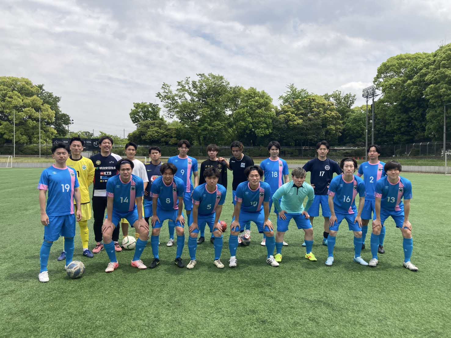 祝！墨田区の社会人サッカーチームが都スポーツ大会で３位🎊